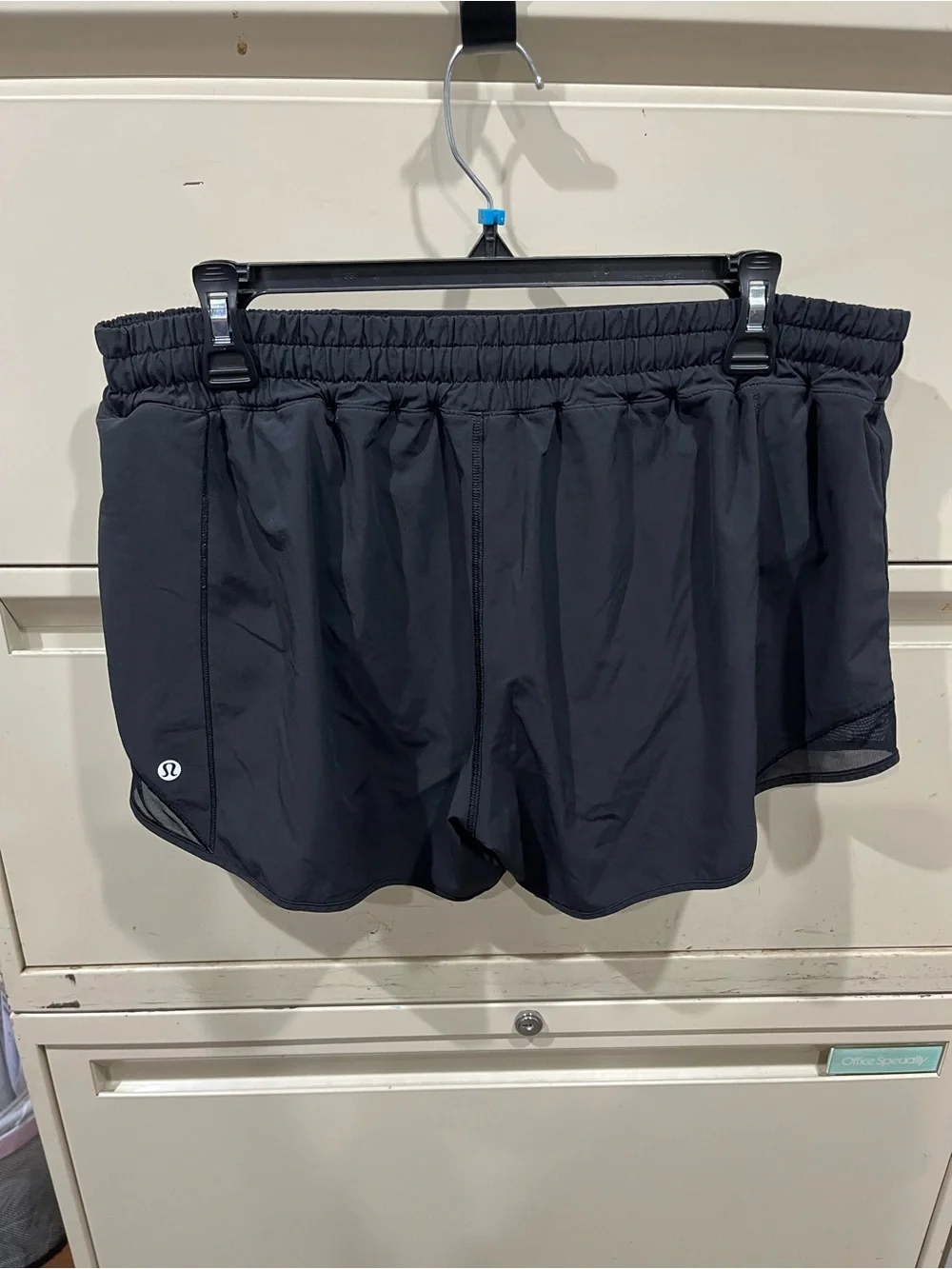 lululemon athletica low rise Black Women's Athletic Shorts